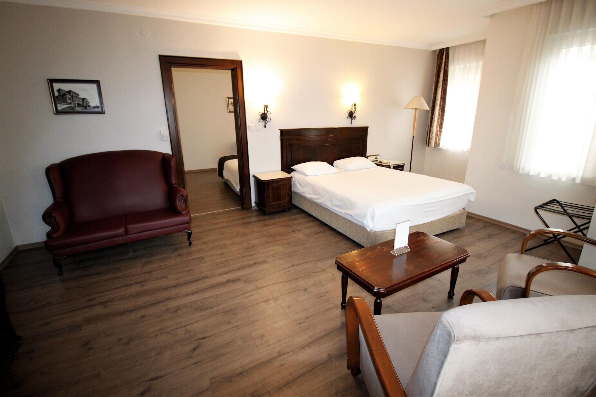 Montania Town Hotel Mudanya Ngoại thất bức ảnh