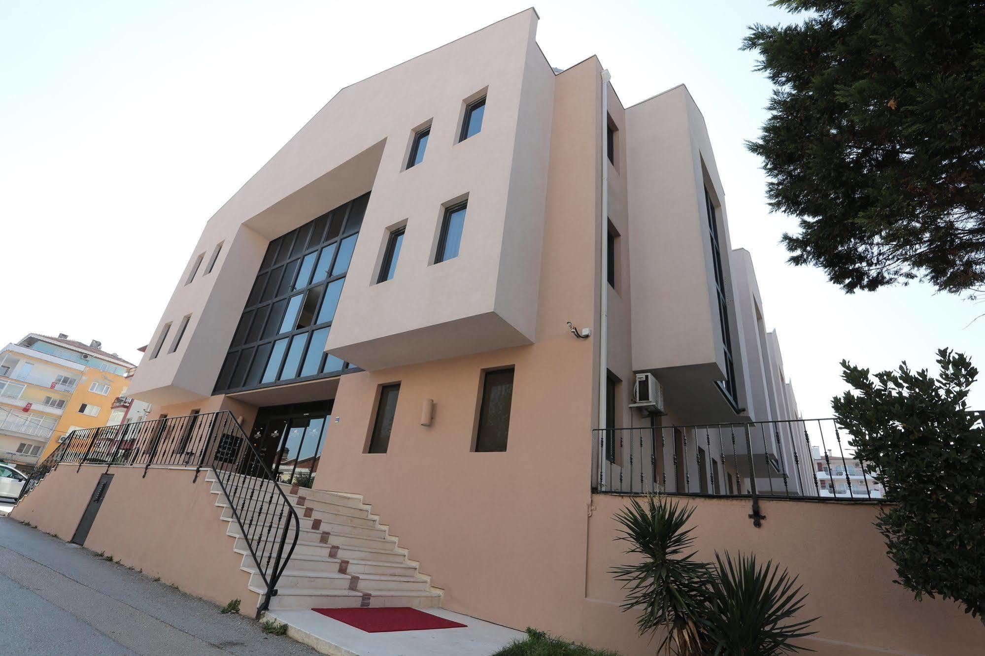 Montania Town Hotel Mudanya Ngoại thất bức ảnh